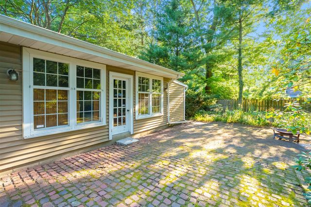 604 Jenks Boulevard, Kalamazoo, MI 49006