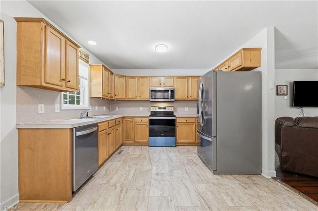 139 Homer Lane, Randleman, NC 27317
