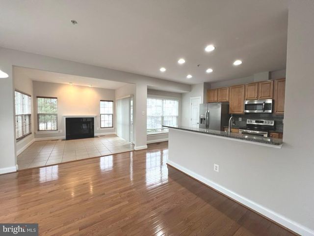 9854 SNOW BIRD LN, Laurel, MD 20723