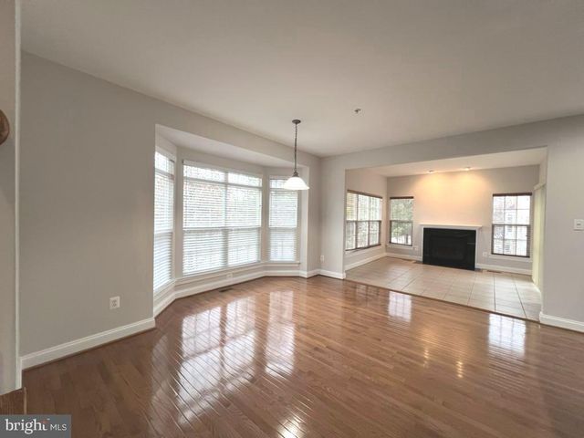 9854 SNOW BIRD LN, Laurel, MD 20723