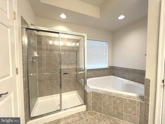 9854 SNOW BIRD LN, Laurel, MD 20723