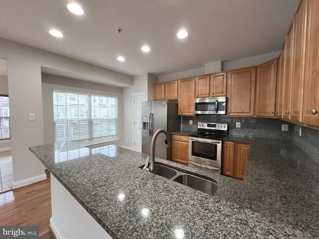 9854 SNOW BIRD LN, Laurel, MD 20723