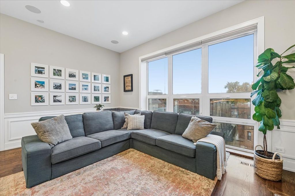 3013 N California Avenue 3N, Chicago, IL 60618 — photo 3