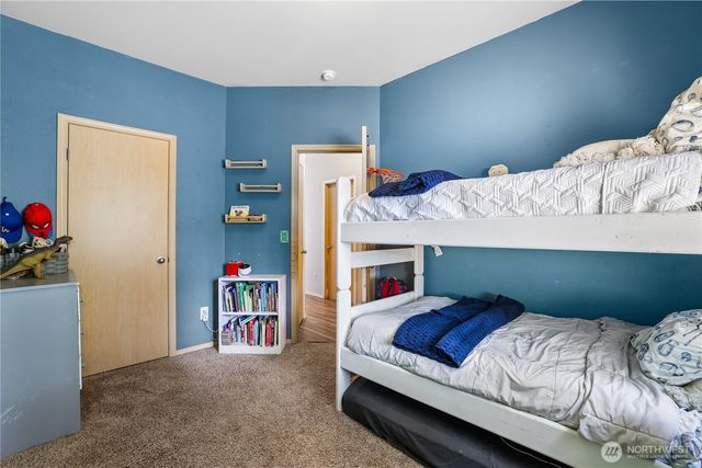 11308 6th Avenue E, Tacoma, WA 98445