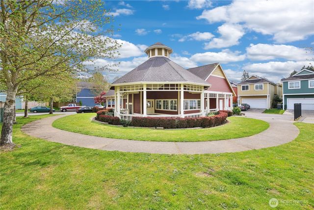 11308 6th Avenue E, Tacoma, WA 98445
