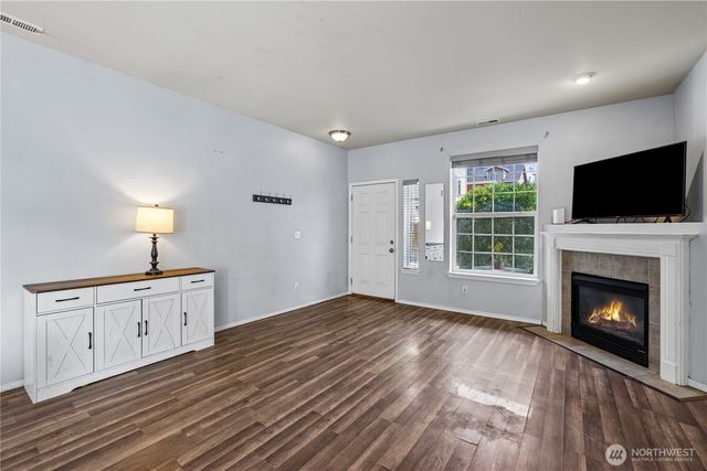 11308 6th Avenue E, Tacoma, WA 98445