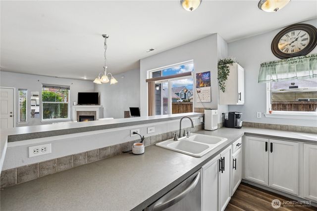 11308 6th Avenue E, Tacoma, WA 98445