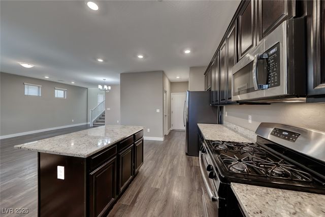 936 Lotus Falls Street, Henderson, NV 89052