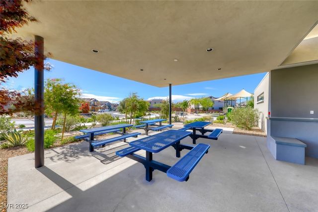 936 Lotus Falls Street, Henderson, NV 89052