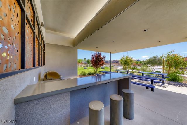 936 Lotus Falls Street, Henderson, NV 89052