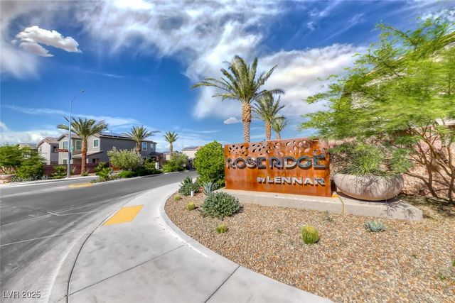 936 Lotus Falls Street, Henderson, NV 89052