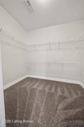 204 Robert East Ct, Vine Grove, KY 40175
