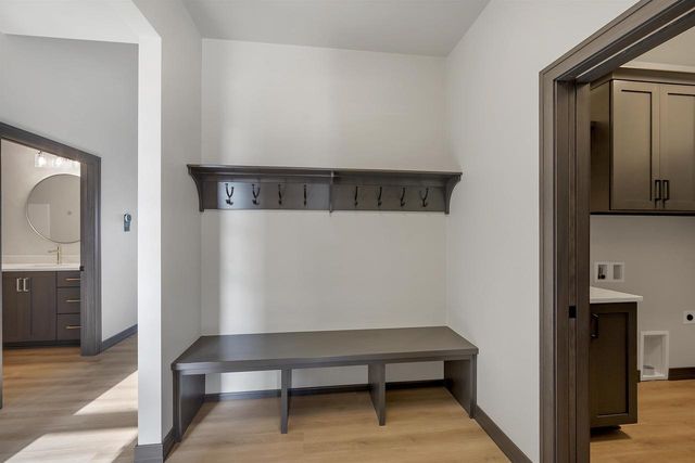 315 ALDON CIRCLE, Green Bay, WI 54304