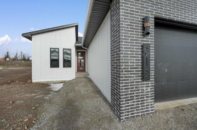 315 ALDON CIRCLE, Green Bay, WI 54304
