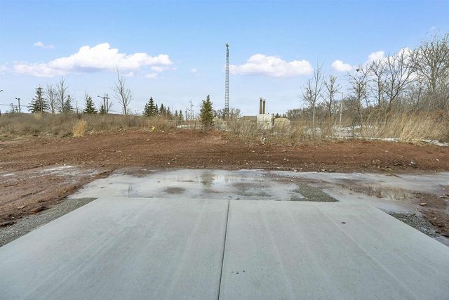 315 ALDON CIRCLE, Green Bay, WI 54304