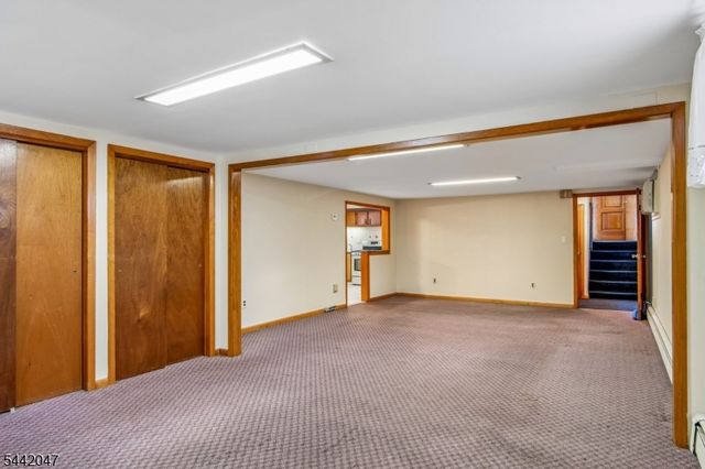 27 Crystal St, North Arlington Boro, NJ 07031