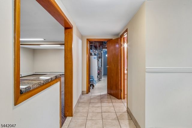 27 Crystal St, North Arlington Boro, NJ 07031