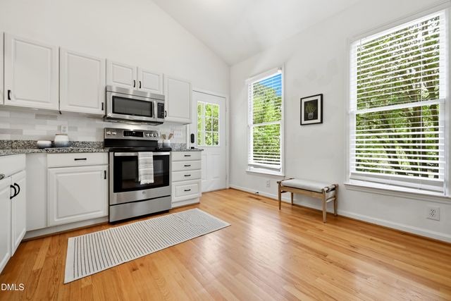 105 Oxford Hills Drive, Chapel Hill, NC 27514