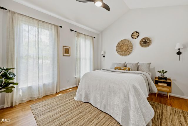 105 Oxford Hills Drive, Chapel Hill, NC 27514