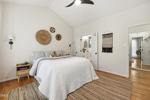 105 Oxford Hills Drive, Chapel Hill, NC 27514