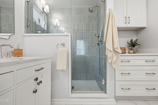 105 Oxford Hills Drive, Chapel Hill, NC 27514