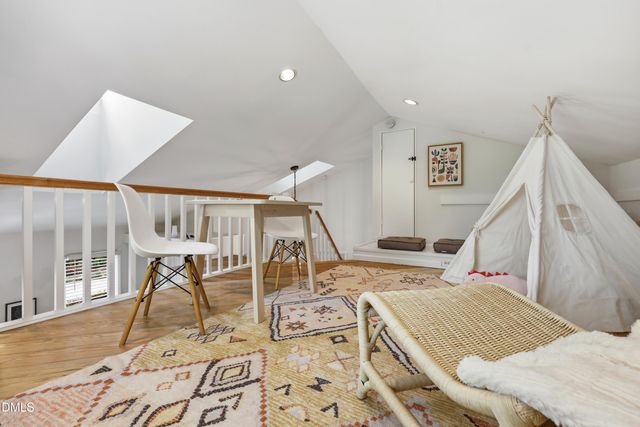 105 Oxford Hills Drive, Chapel Hill, NC 27514