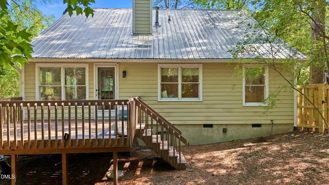 105 Oxford Hills Drive, Chapel Hill, NC 27514