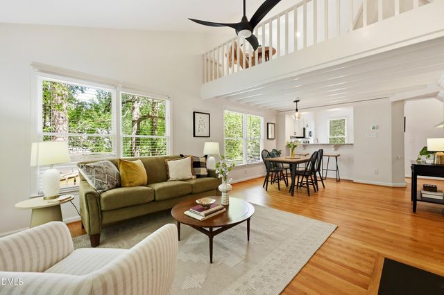105 Oxford Hills Drive, Chapel Hill, NC 27514