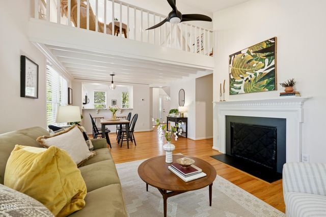 105 Oxford Hills Drive, Chapel Hill, NC 27514