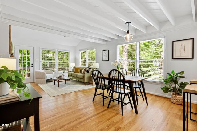 105 Oxford Hills Drive, Chapel Hill, NC 27514