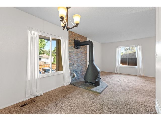 935 Saturn Dr 117, Colorado Springs, CO 80905