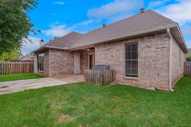9329 S Plaquemine Drive, Shreveport, LA 71115