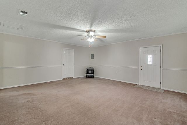 512 Kemper Avenue, Crowley, TX 76036