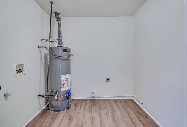 512 Kemper Avenue, Crowley, TX 76036