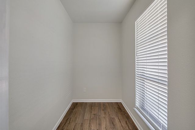 512 Kemper Avenue, Crowley, TX 76036