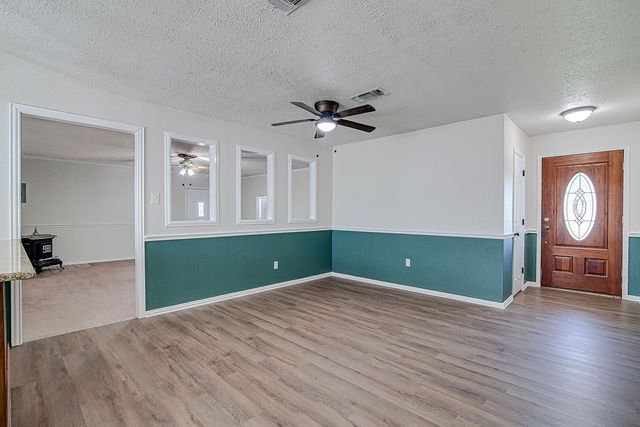 512 Kemper Avenue, Crowley, TX 76036