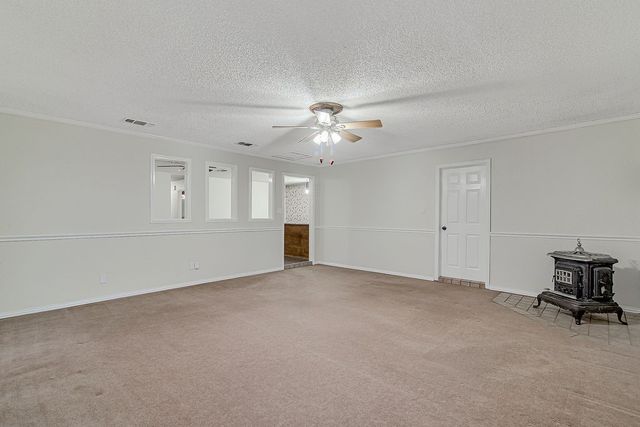 512 Kemper Avenue, Crowley, TX 76036