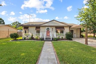 807 Texas Street, Trenton, TX 75490