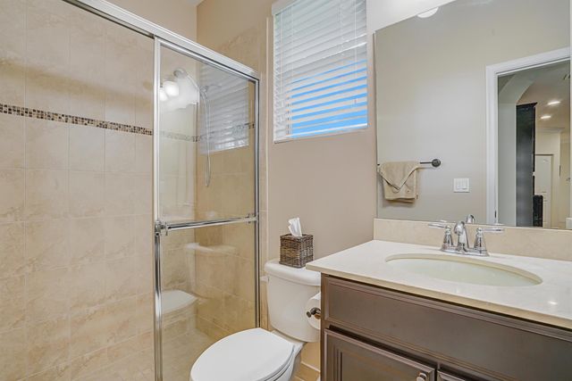 9328 Silent Oak Circle, West Palm Beach, FL 33411