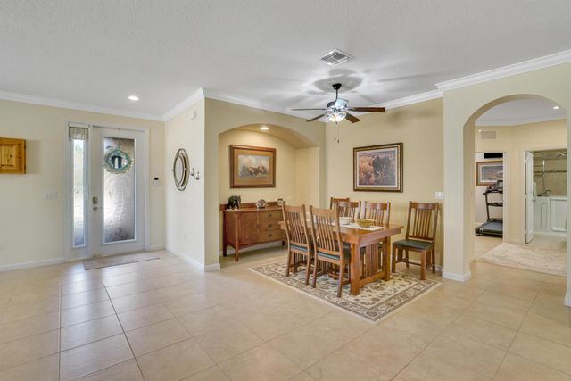 9328 Silent Oak Circle, West Palm Beach, FL 33411