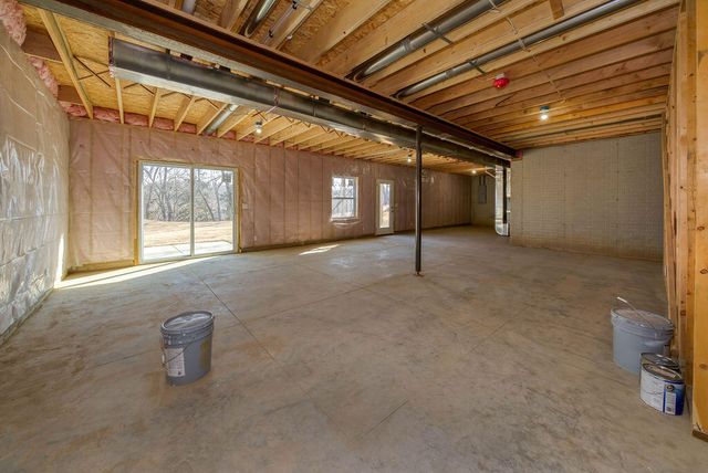 1335 COPPER MOUNTAIN Drive, Crescent, IA 51526