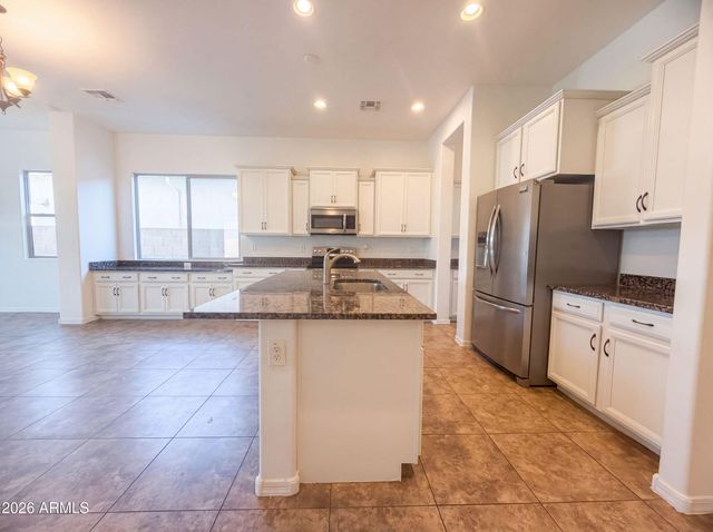 10510 E PALLADIUM Drive, Mesa, AZ 85212