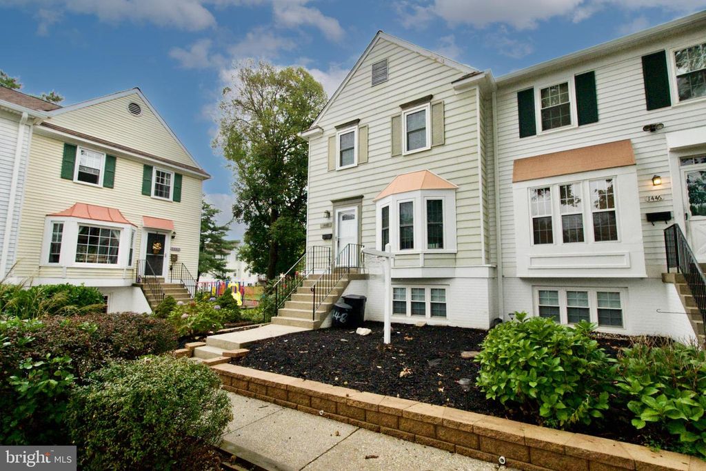 1448 ORLEANS CT, Crofton, MD 21114