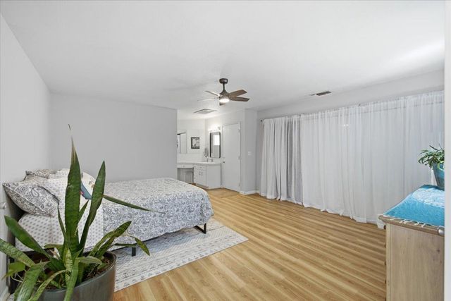 4637 Hixon Cir, Carmichael, CA 95608