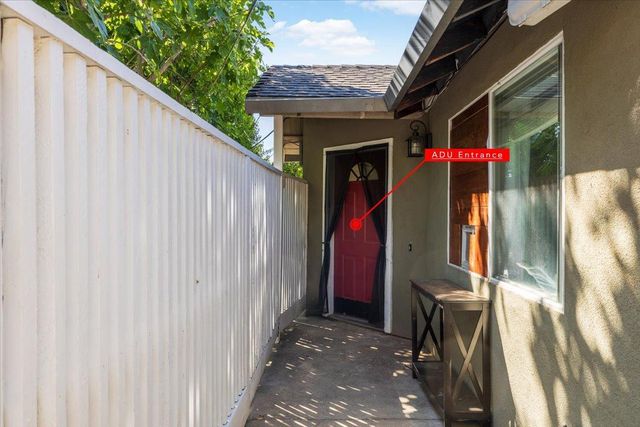 4637 Hixon Cir, Carmichael, CA 95608