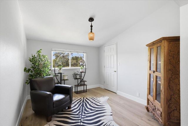 4637 Hixon Cir, Carmichael, CA 95608