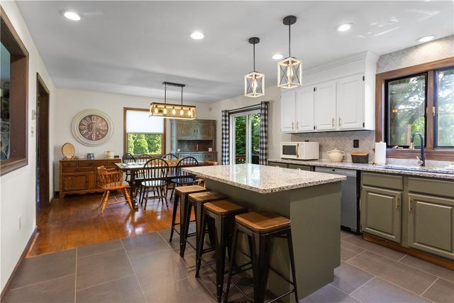 679 Cherry Hill Road, Bushkill Twp, PA 18064