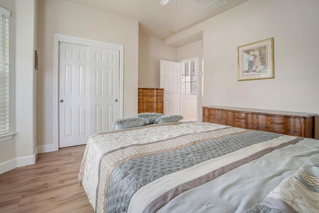 6126 W Los Altos Avenue, Fresno, CA 93722