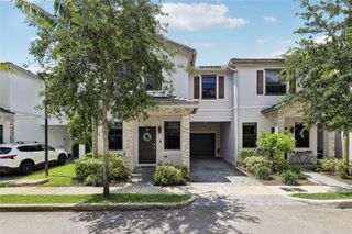 1526 SW 29th St, Fort Lauderdale, FL 33315