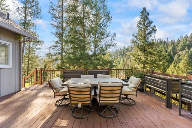 2911 Pioneer Hill Rd, Placerville, CA 95667